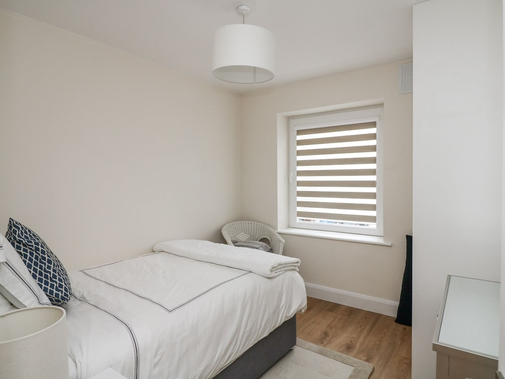 7 Belfort Court