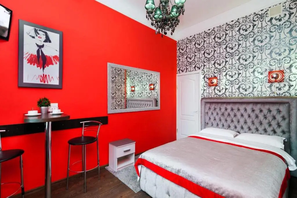 Cozy studio for couple near Polytechnic University