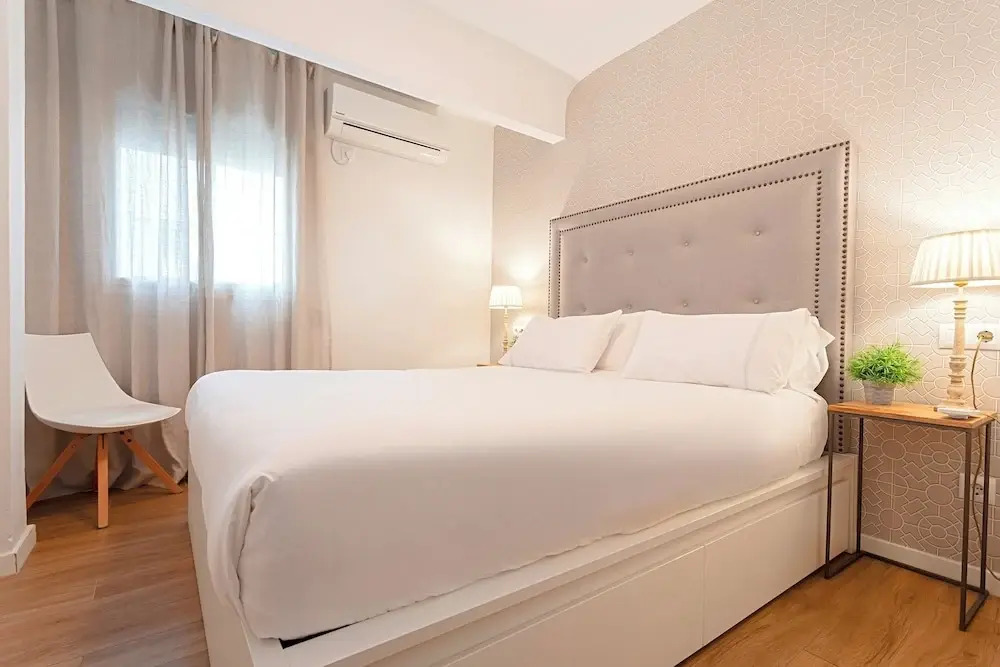 Genteel Home Velarde