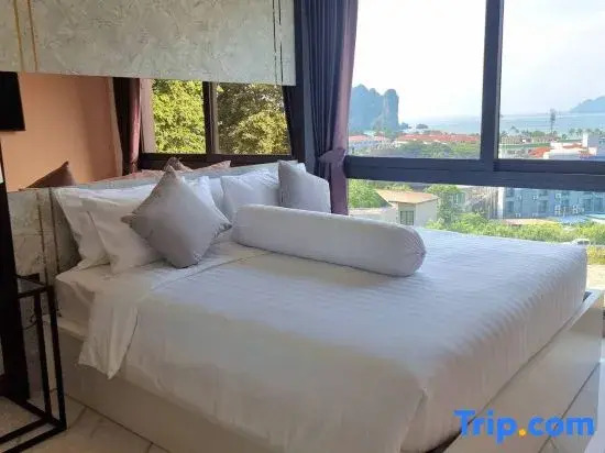 B204 - 1 Bedroom Serviced Apartment with Sea View at Ao Nang Beach