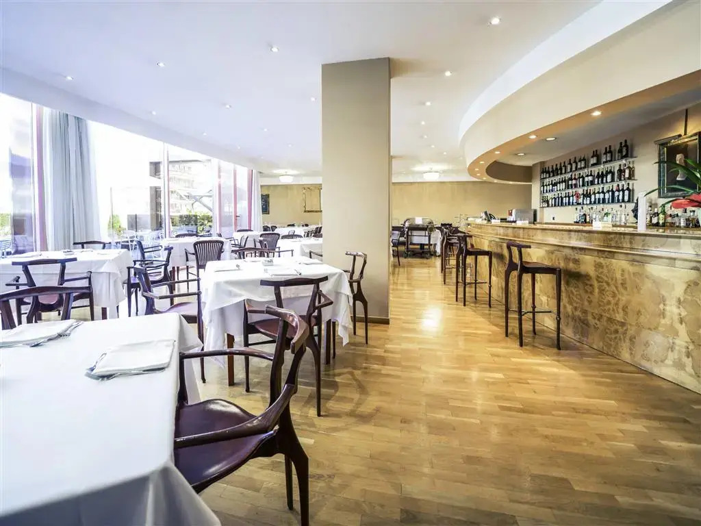 Hotel Carlton Rioja