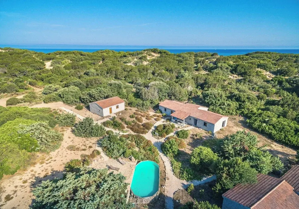 Residence just 300 meters from the beach