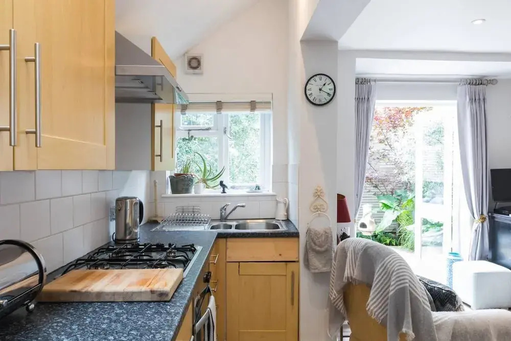 Gorgeous 2 Bed Fulham Flat With Garden