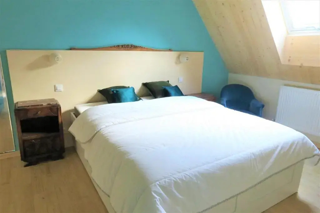 Villa neuve en bois, avec jardin et terrasse, au centre de PERROS-GUIREC - Réf 945