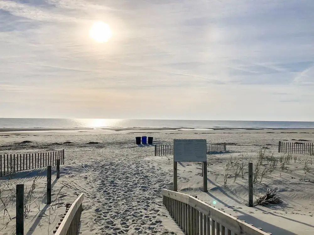 New Listing! Mid-Island Marvel W/ Resort Amenities Condo