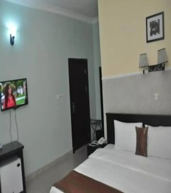 Grand Capital Hotel
