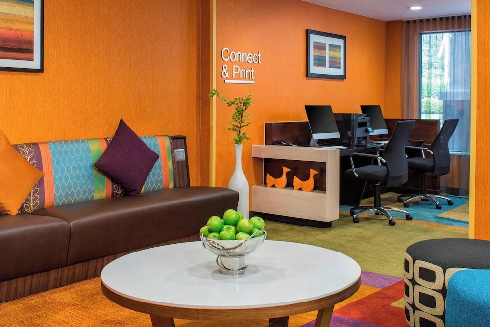 Holiday Inn Express Hotel And Suites Bridgewater Branchburg