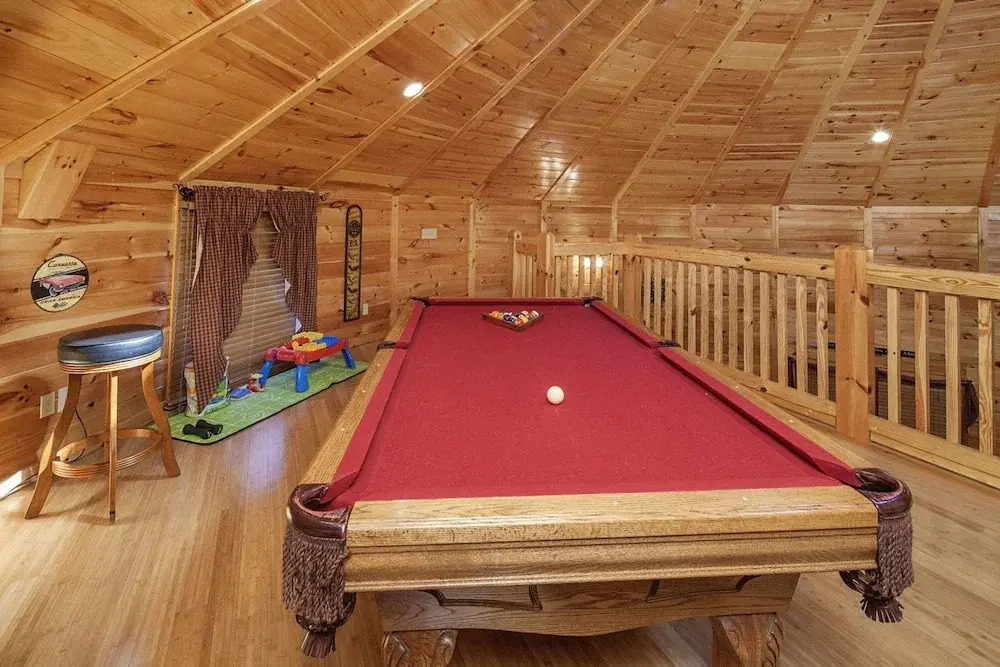 Declans View by Heritage Cabin Rentals