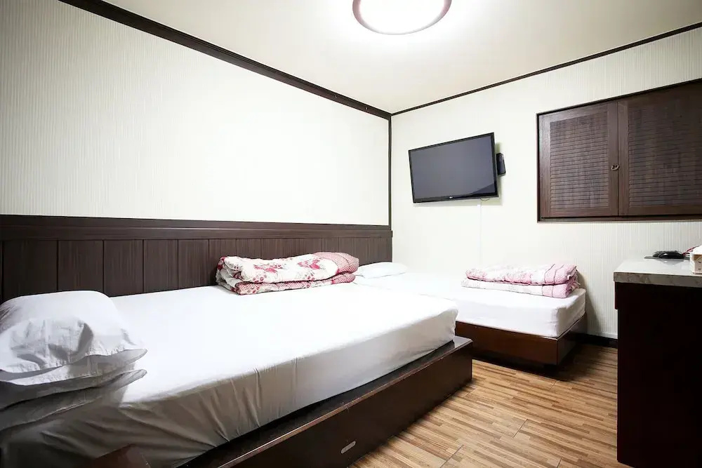 Brown Hotel