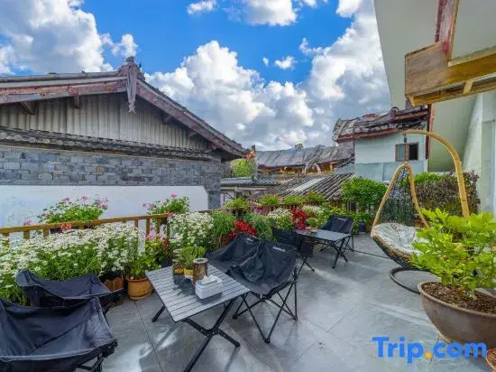 Liaofan Garden Courtyard Light Luxury Log Designer Meisu (Lijiang Ancient City Store)