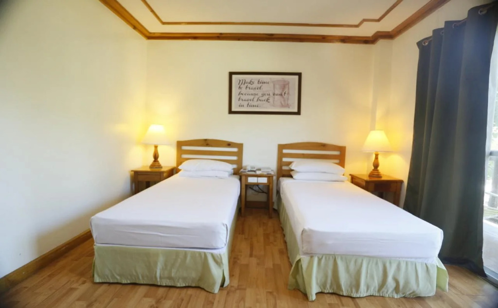 Ridgewood Hotel Baguio near The Mansion