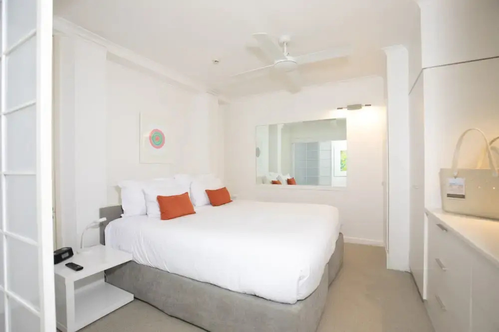 71 Hastings - Beachfront