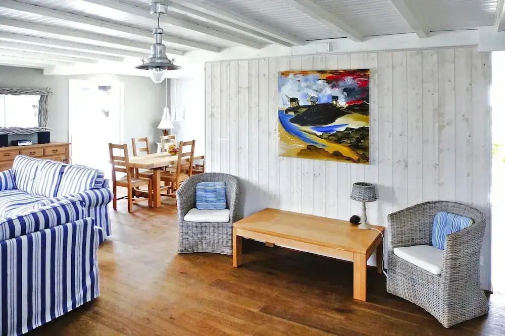 Holiday Home in Chenac With Stunning Terrace Views