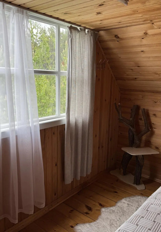 Номера в доме в стиле Art House