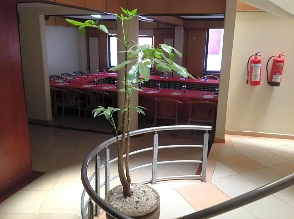 Diamond Hotel