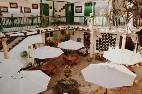 La Mansion Hostel