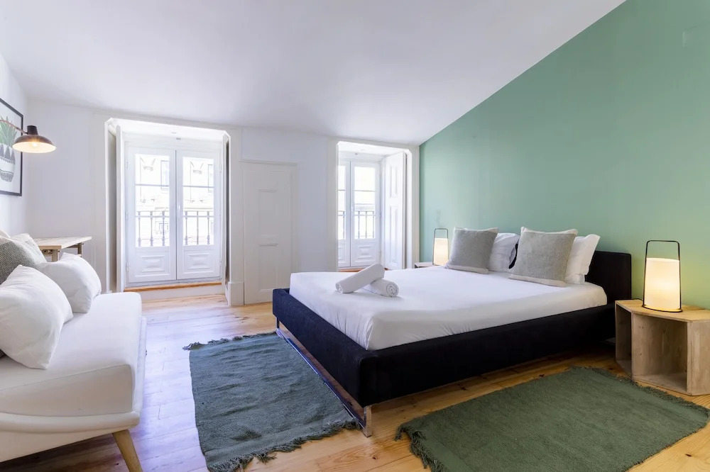 Santos Apartments by Linc