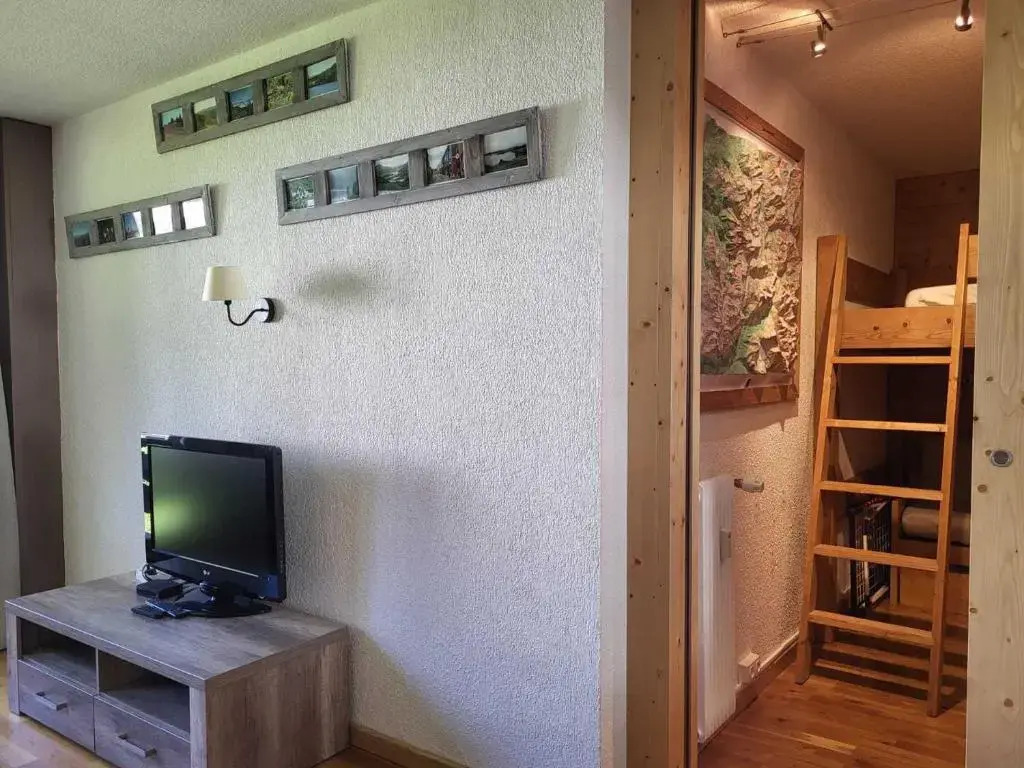 Appartement Tignes, 2 pièces, 5 personnes - FR-1-449-18