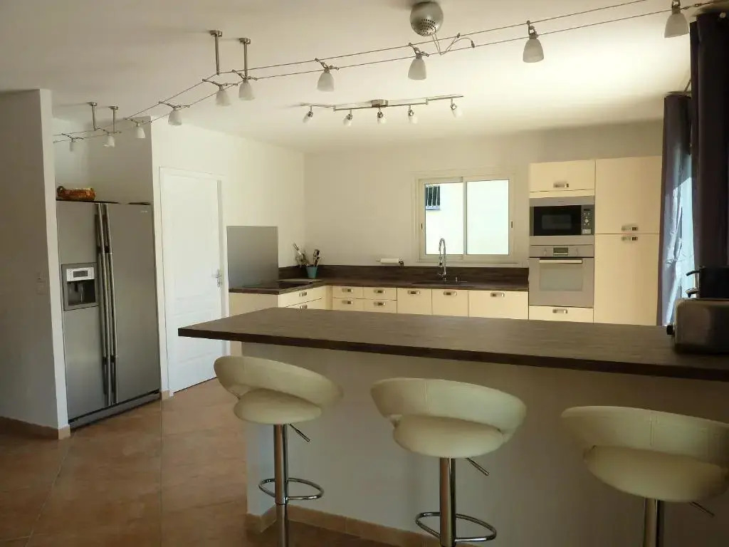 Villa de 3 chambres avec piscine privee jardin clos et wifi a Solaro a 2 km de la plage