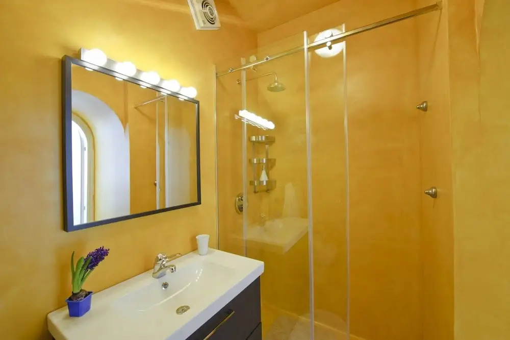 Casale Fralisa - Marvelous Terrace and hot tub With sea View