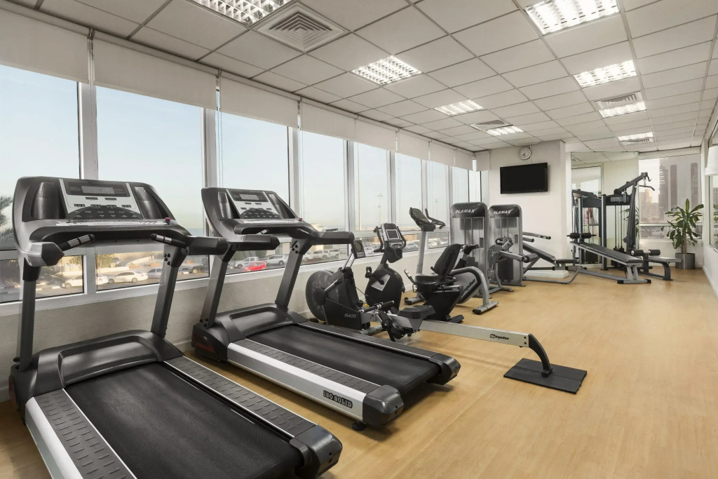 Отель Ramada By Wyndham Beach Ajman