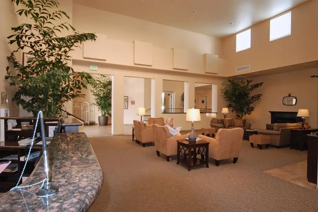Palm Mountain Resort & Spa
