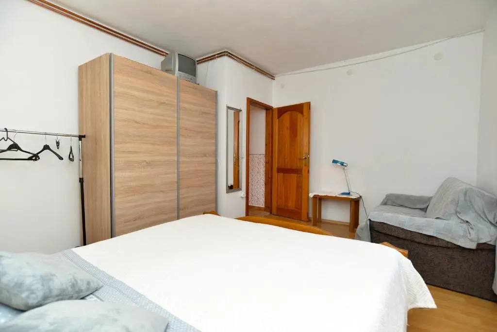 Apartments Bale 1945