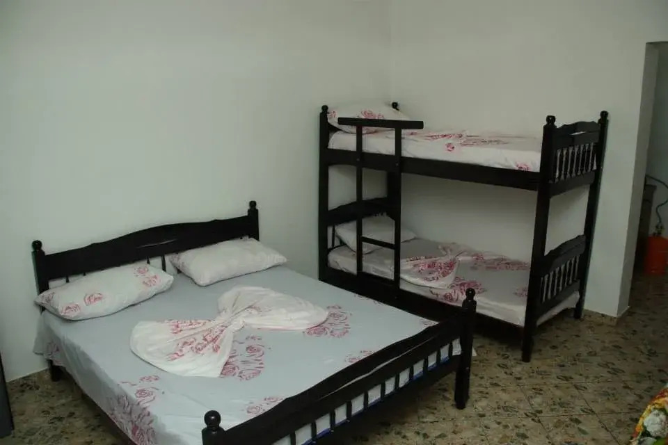 Aleks Hotel