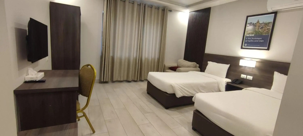 Black Iris Hotel II