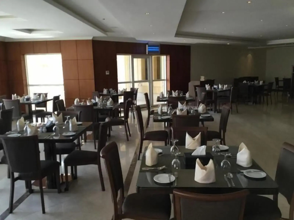 Executives Hotel - Azizia