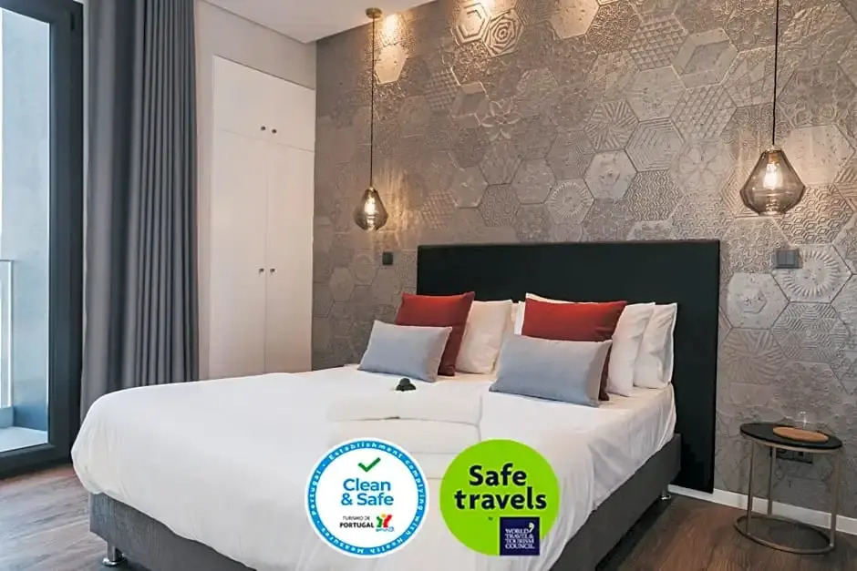 Obidos Aquae Ductus Suites