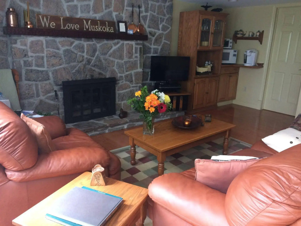 Muskoka Guest Nest