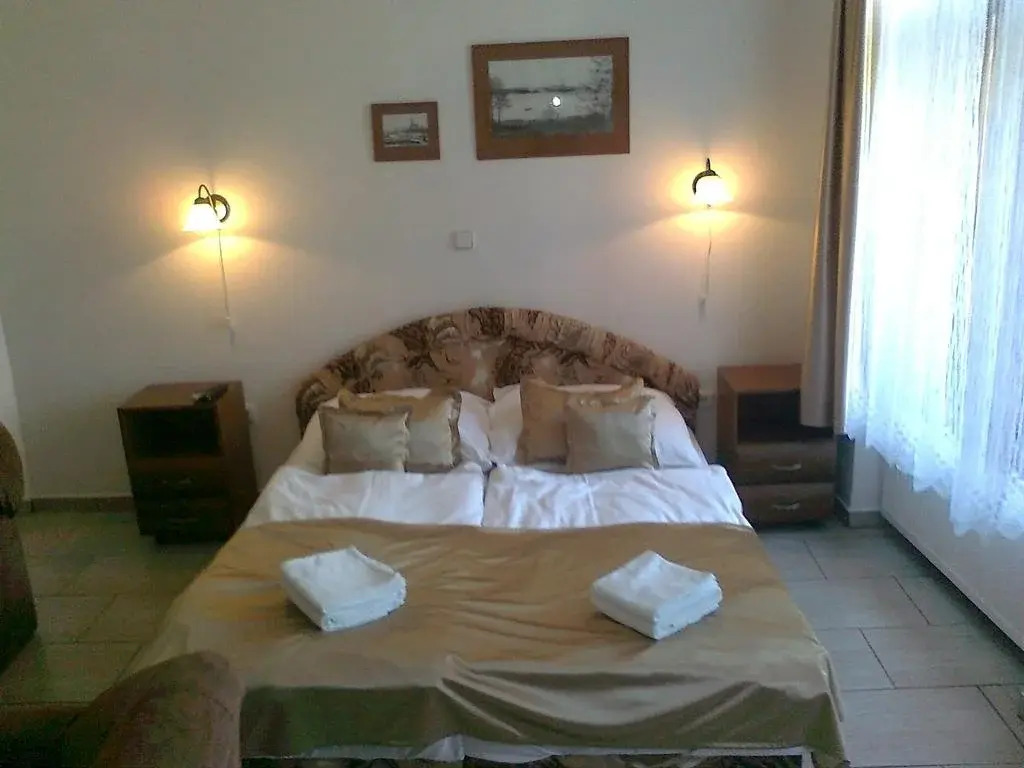 Pension Na Hradbach