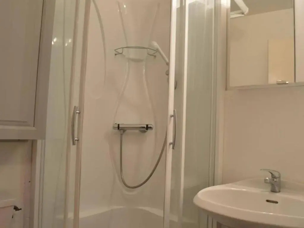 Appartement Sainte-Maxime, 1 pièce, 4 personnes - FR-1-226-294