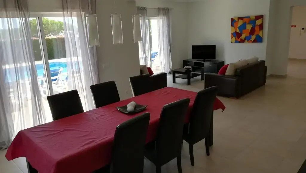 Villa 48