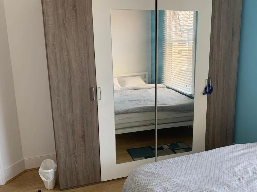 03 Bedroom Apartment-Self Check in