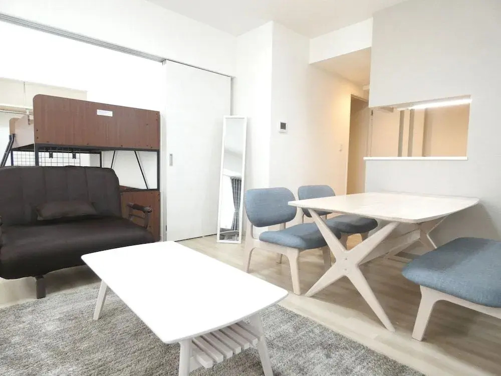 Alpha Square Minami 6 Jo 407