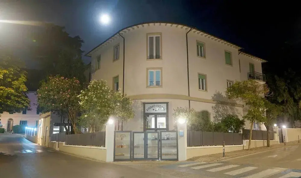 Primo Hotel