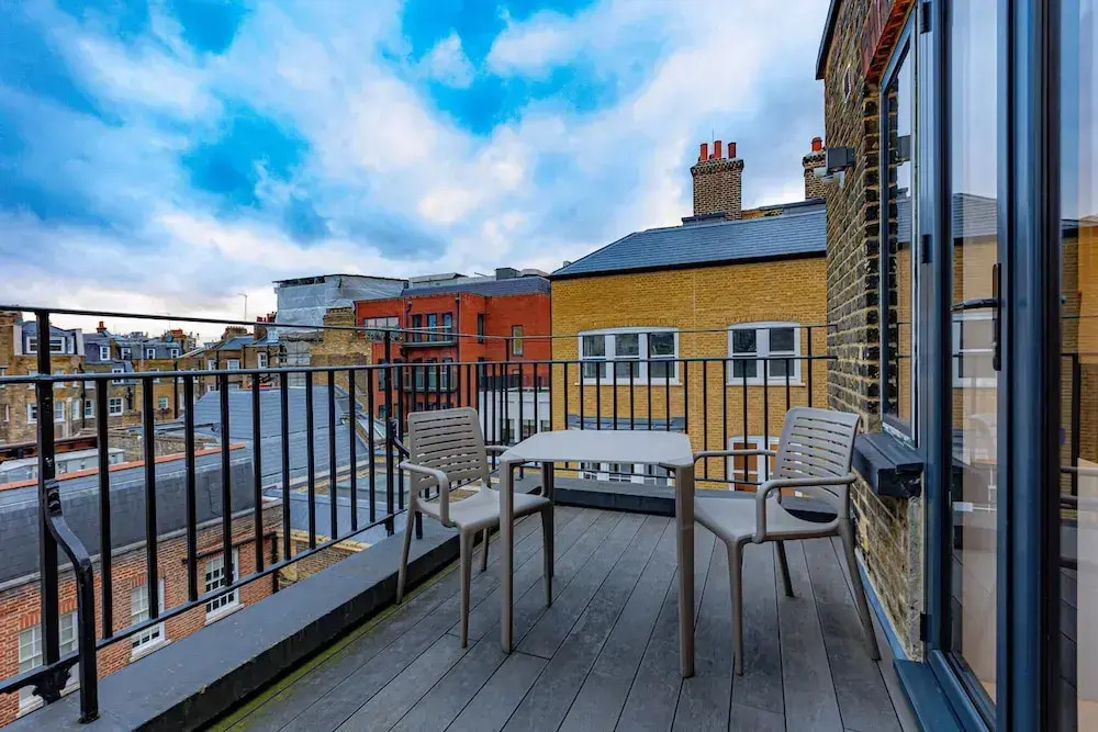 Elegant Three-bed Marylebone Flat Near Oxford Circus!