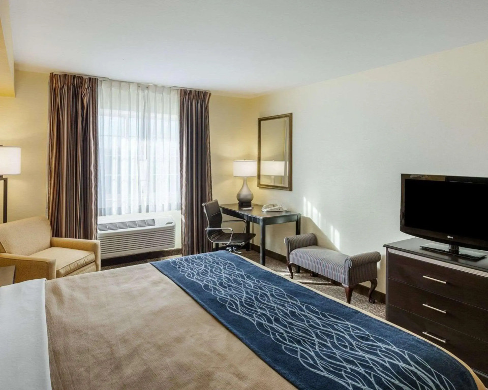 Comfort Inn & Suites Texas Hill Country