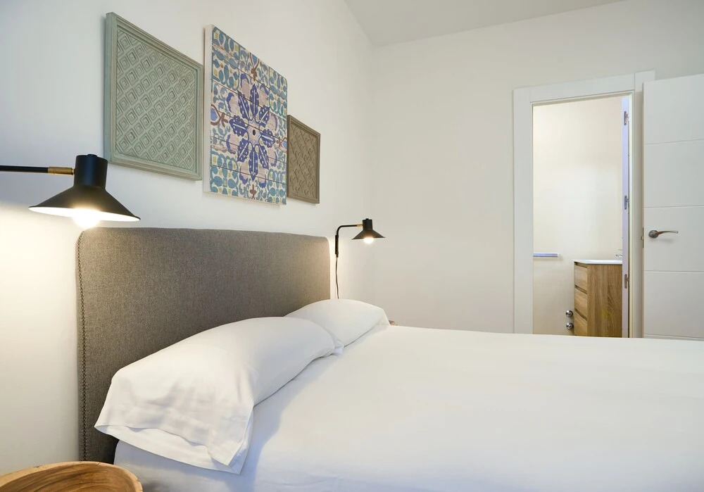 SUNN Apartments Amador de los Ríos, by Homing U