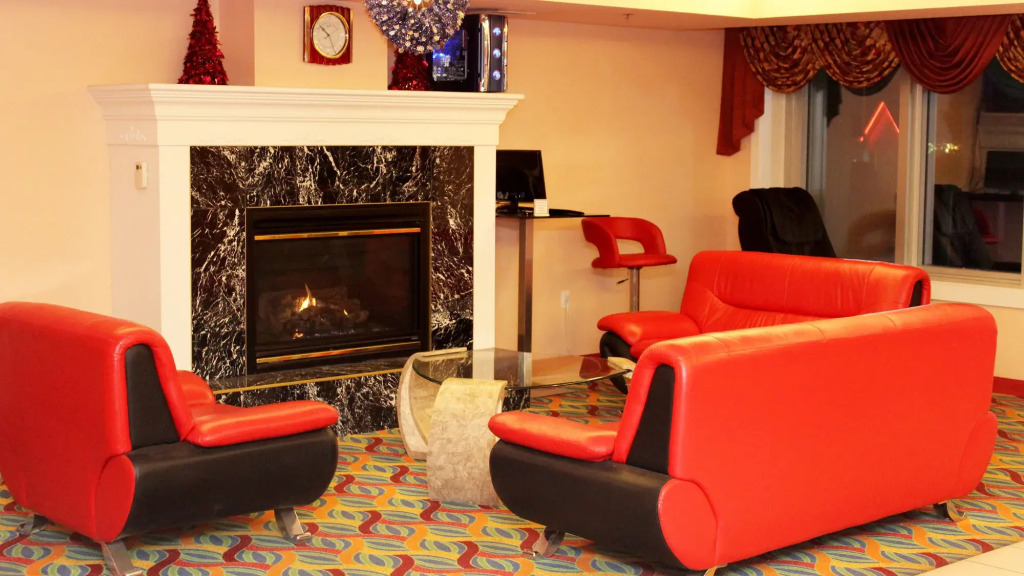 Crystal Star Inn Edmonton Airport with free shuttle to and from Airport