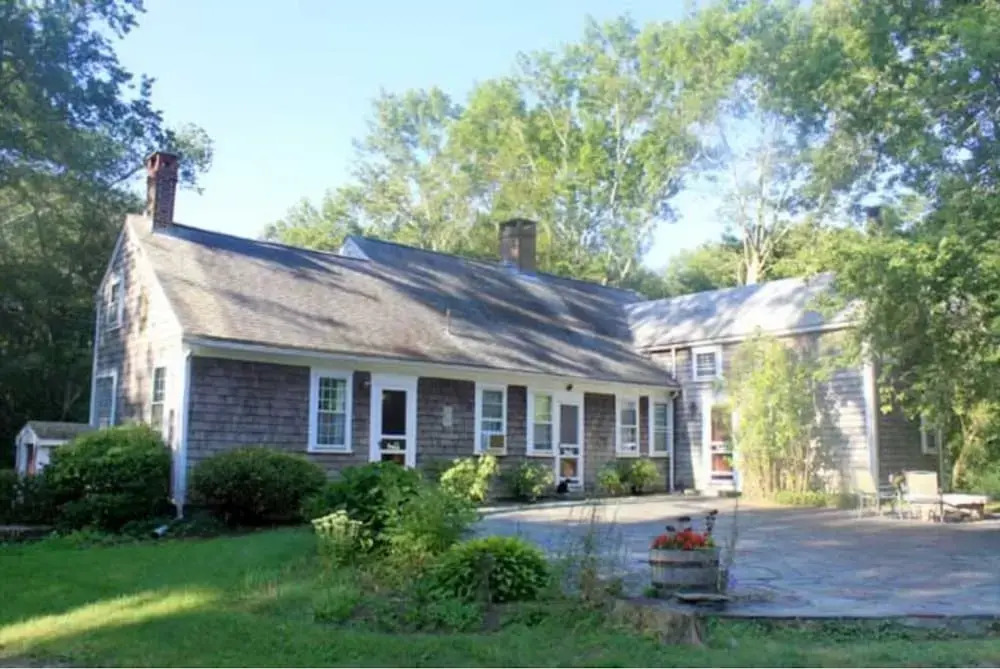 Gilbert's Tree Farm B&B