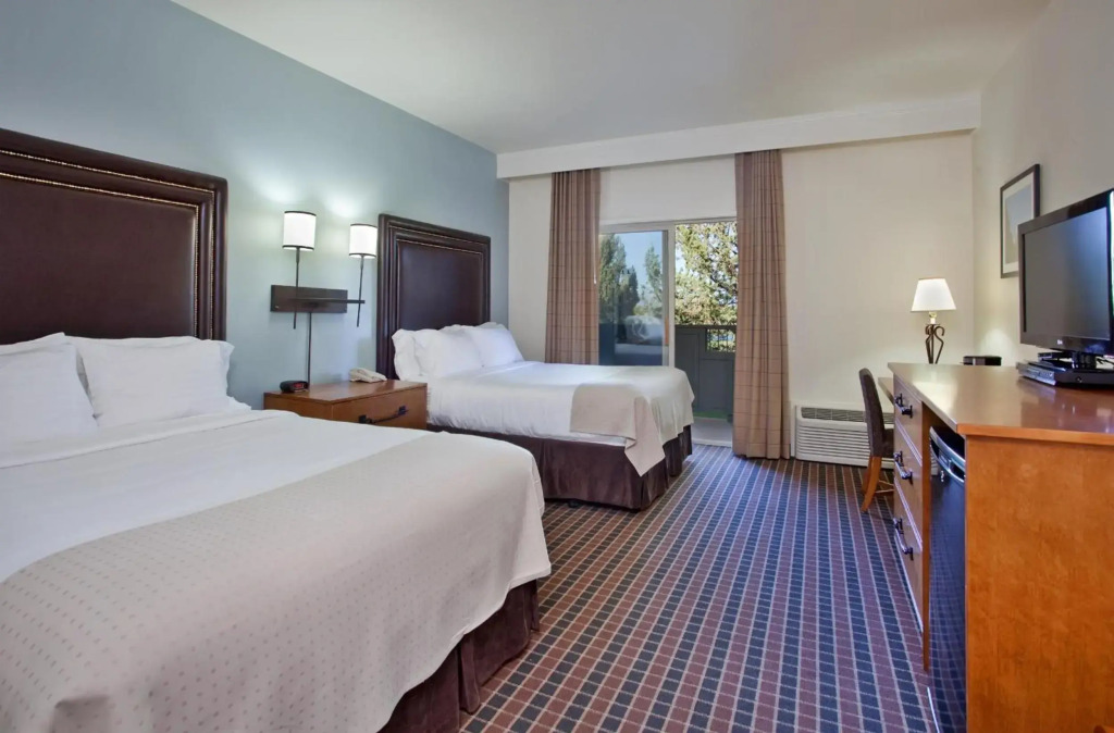 The Lodge at Eagle Crest