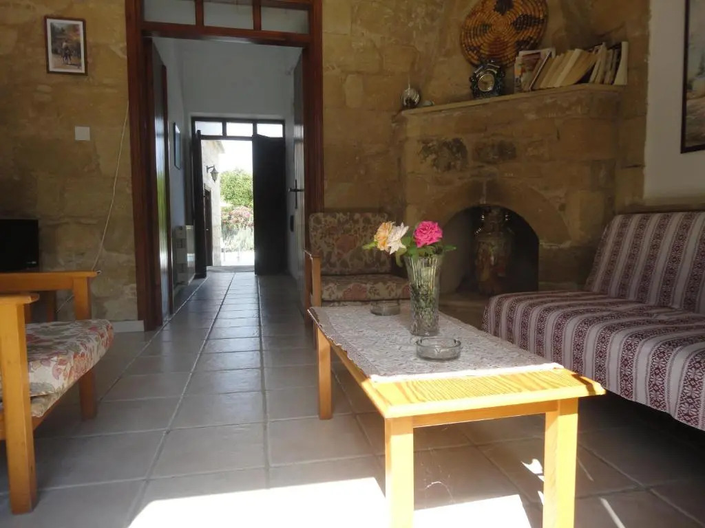 Spanos House