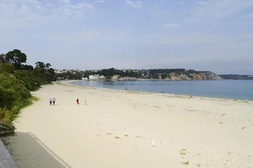 Holiday Home Morgat near Sandy Beach