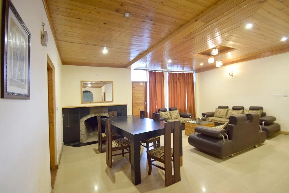 Hotel Himalayan Stay Manali