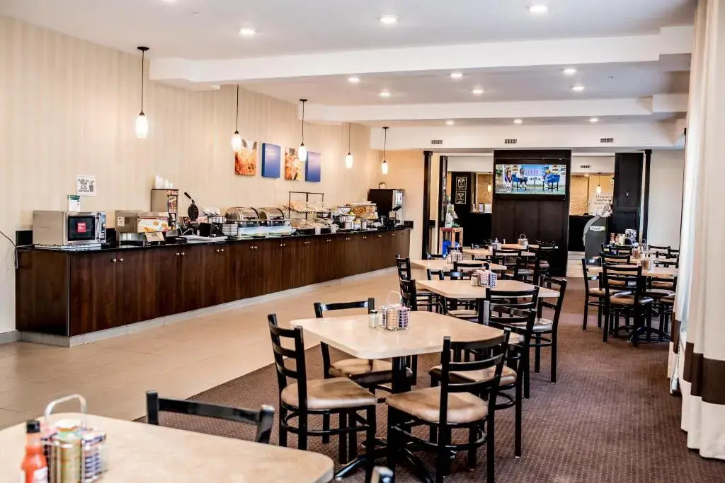 Comfort Inn & Suites