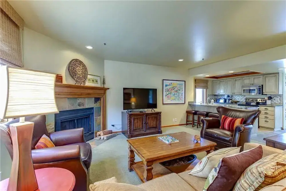 Lakeside @ Deer Valley #1751 4 Bedroom Condo