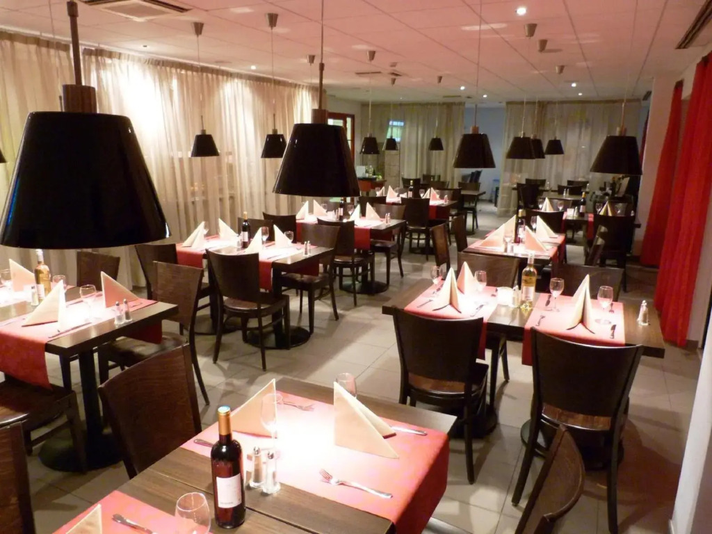 DC Hotel Charleroi Airport